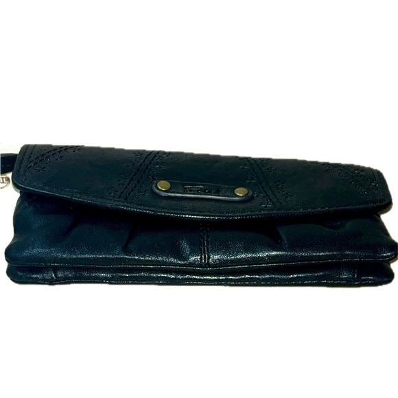 NWT Fossil Talita Flap Clutch Blk Leather Etched Embroidered Wallet Floral Liner - Picture 4 of 13